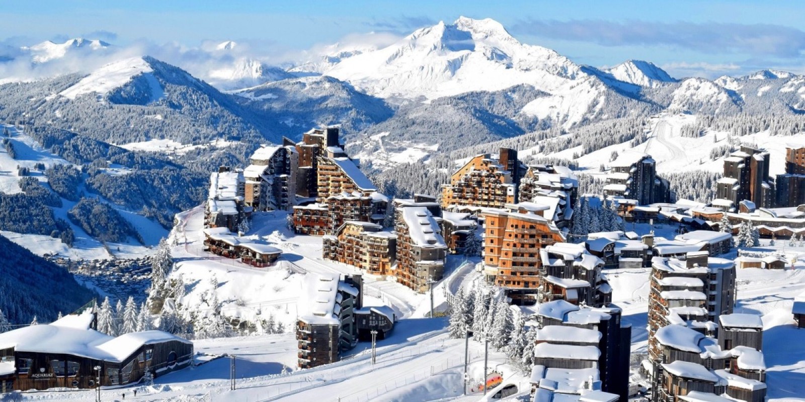 18 Biggest & Best Ski Resorts In The World 2024/2025