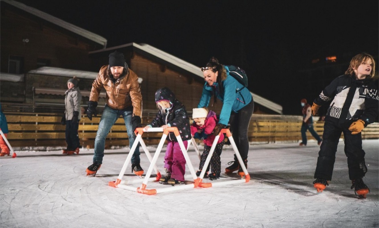 Les Deux Alpes Outdoor Ice Skating