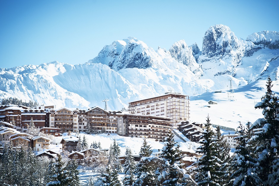 Courchevel 1850 Resort Guide | Ski Weekends